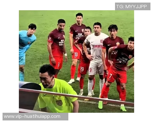 中超争冠悬念揭晓海港战平英博成功夺冠蓉城提前出局